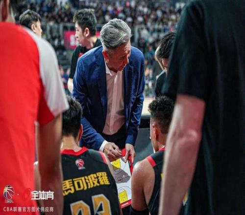 昨日惊悚上,篮突破瞬间,kaiyun体育,开云体育,开云体育官网,开云体育app,开云体育平台,KAIYUN,SPORTS,kaiyun登录入口